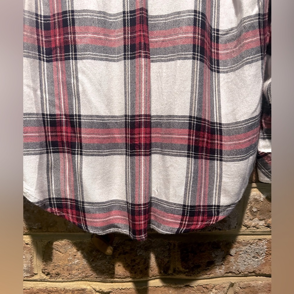 NWT Rails Plaid Collarless Button-up - Picture 7 of 7